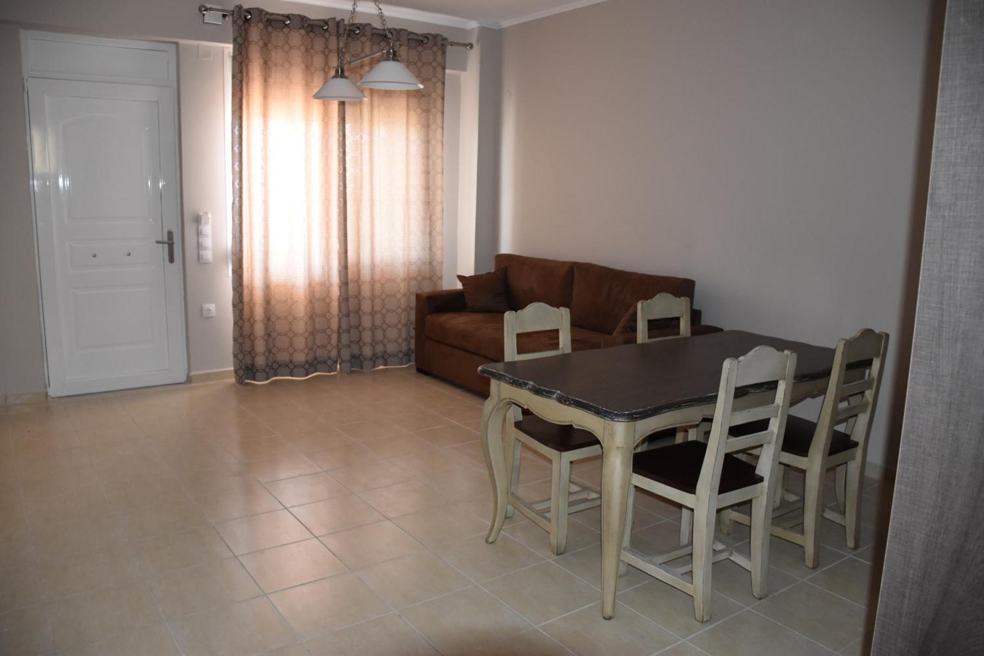 Aperanto House Paralia Loutsas Ruang foto