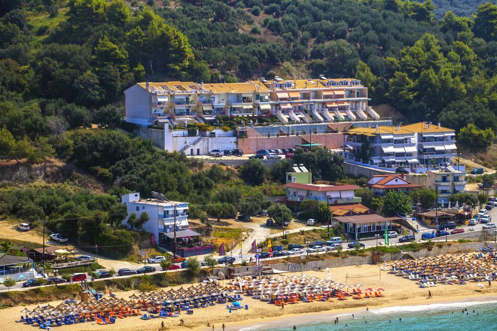 Aperanto House Paralia Loutsas Bagian luar foto
